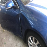 picture of accident damage to sellers vehicle